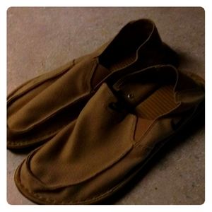 Nike canvas slip on shoes